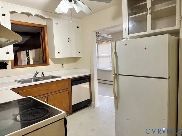 101 Conduit RD, Colonial Heights, VA 23834