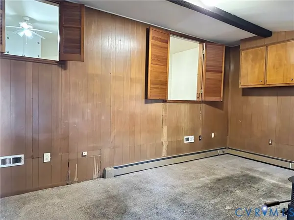 101 Conduit RD, Colonial Heights, VA 23834