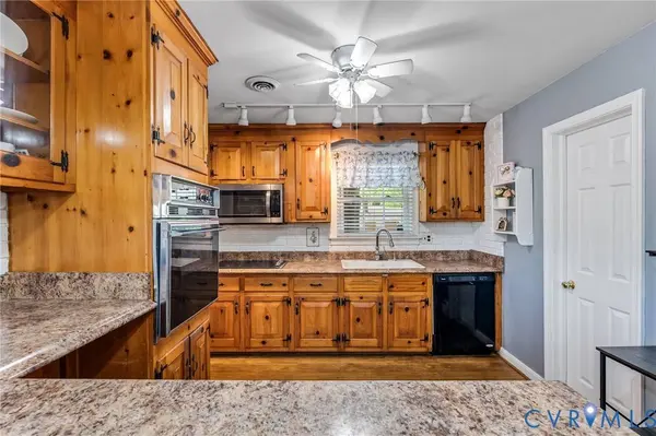 4417 Dudley DR, Chester, VA 23831