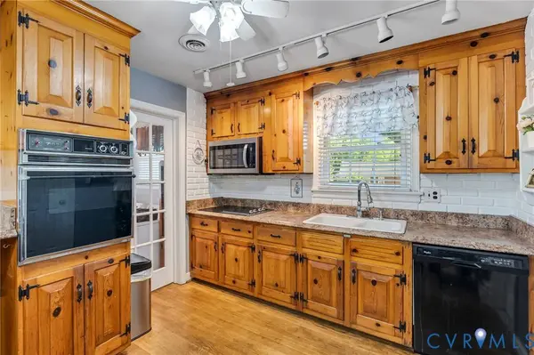 4417 Dudley DR, Chester, VA 23831