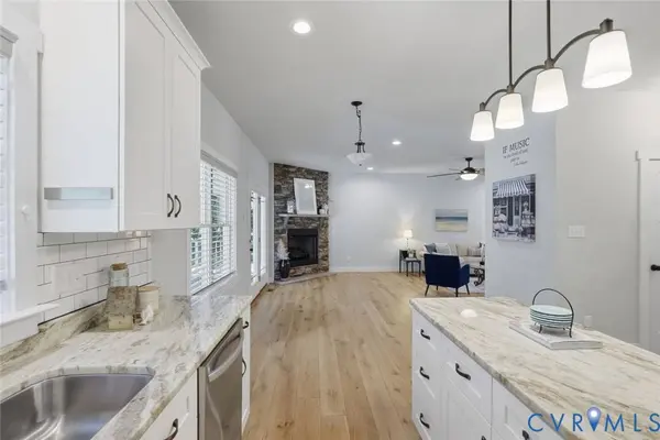 9400 Woodpecker RD, Chesterfield, VA 23838