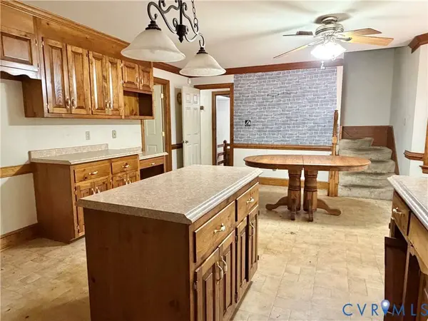 14500 Loamy CIR, Chesterfield, VA 23838