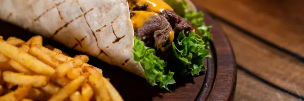 Naz's Halal Is Coming to Midtown Row in Williamsburg, Virginia