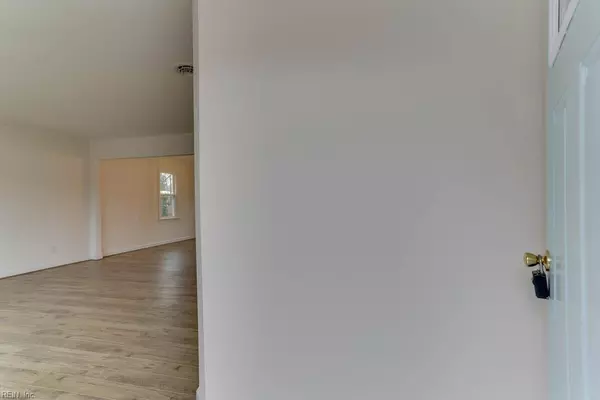 1113 Stewart DR, Williamsburg, VA 23185