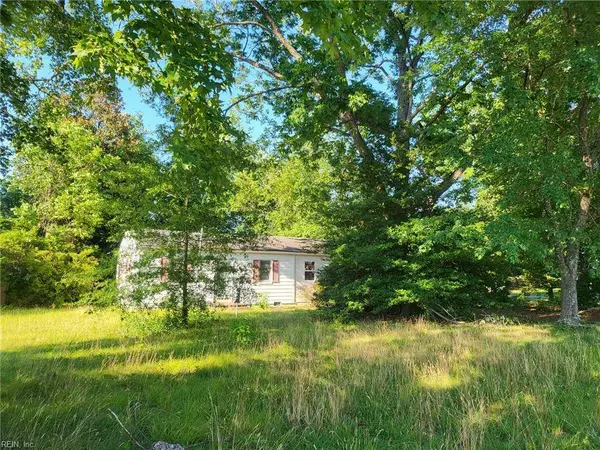 122 Longhill RD, Williamsburg, VA 23185