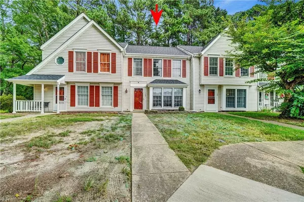 122 Sterling CT, Yorktown, VA 23693