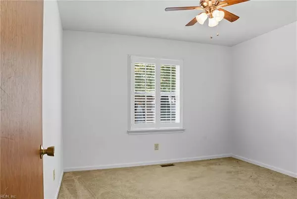 6113 Mooretown RD, Williamsburg, VA 23188