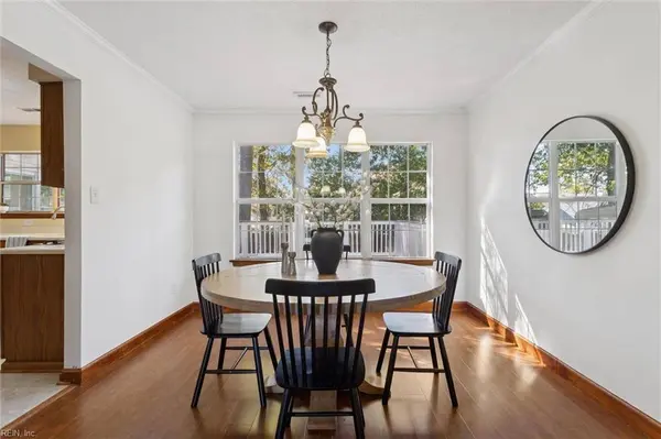 844 Melrose TER, Newport News, VA 23608
