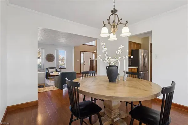 844 Melrose TER, Newport News, VA 23608