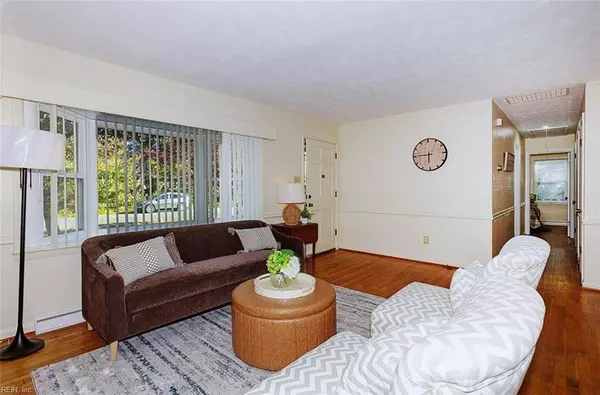 475 Catesby LN, Williamsburg, VA 23185