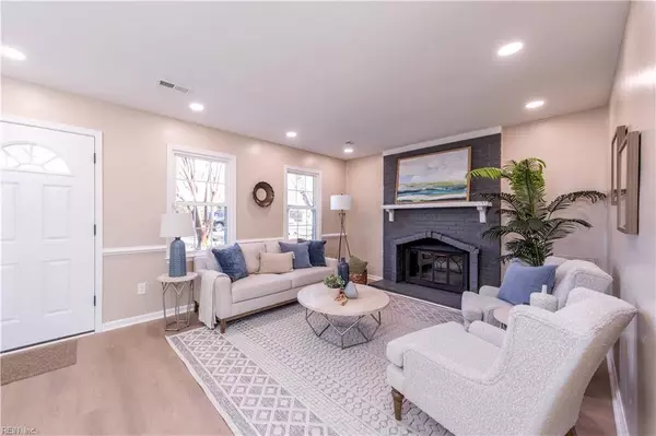 102 Phoenix CIR, Williamsburg, VA 23188