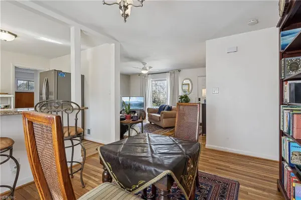 118 Winston DR, Williamsburg, VA 23185