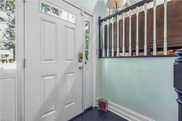 114 Canterbury PL, Williamsburg, VA 23188