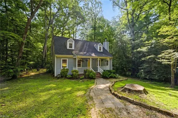 102 Tampa CIR, Williamsburg, VA 23188