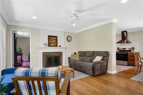 711 Jackson DR, Williamsburg, VA 23185
