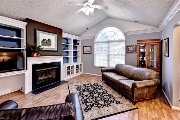 4229 Birdella DR, Williamsburg, VA 23188