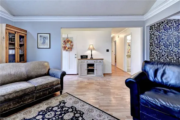 4229 Birdella DR, Williamsburg, VA 23188