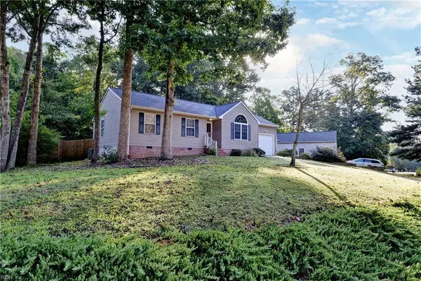 4229 Birdella DR, Williamsburg, VA 23188