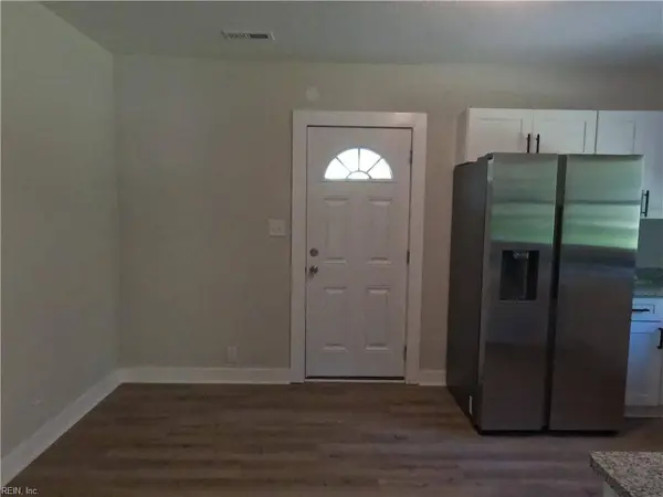 9053 Diascund RD, Lanexa, VA 23089