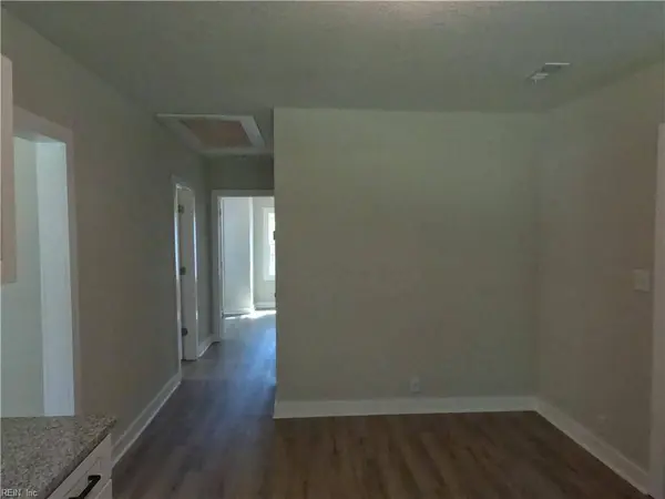 9053 Diascund RD, Lanexa, VA 23089