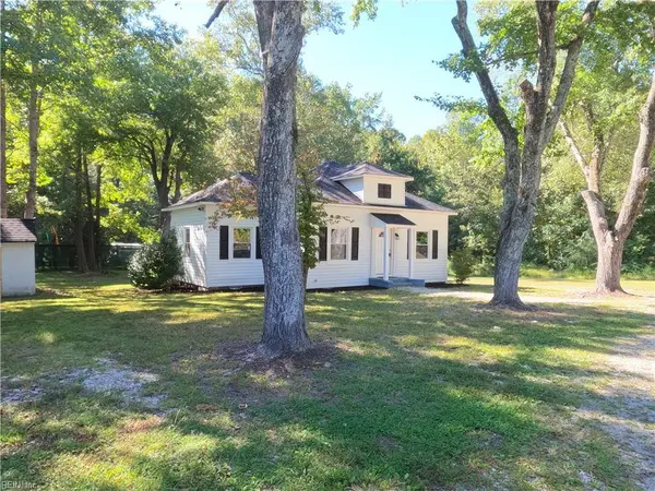 9053 Diascund RD, Lanexa, VA 23089