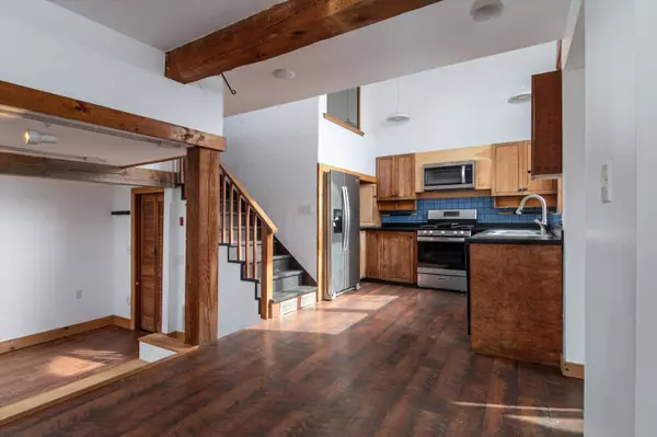 142 Temple Hill RD, Sharon, VT 05068