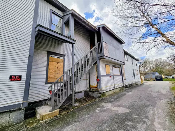 135 Grove ST, Rutland City, VT 05701