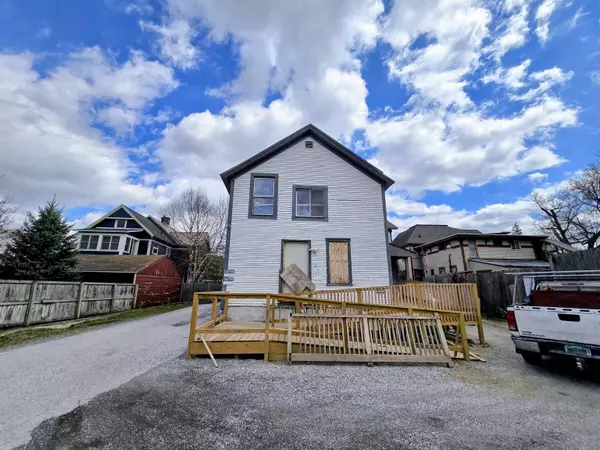 135 Grove ST, Rutland City, VT 05701