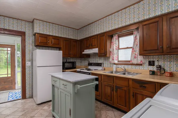 215 Columbian AVE, Rutland City, VT 05701