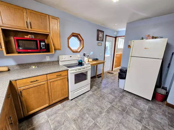 134 Fellows HL, Springfield, VT 05156