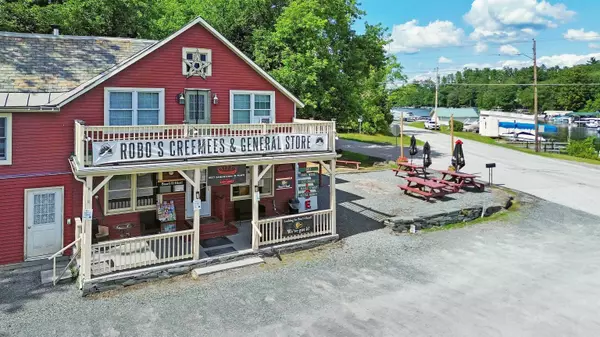 33 Creek RD, Castleton, VT 05735