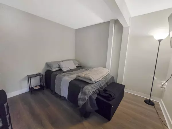 52 Chestnut AVE, Rutland City, VT 05701