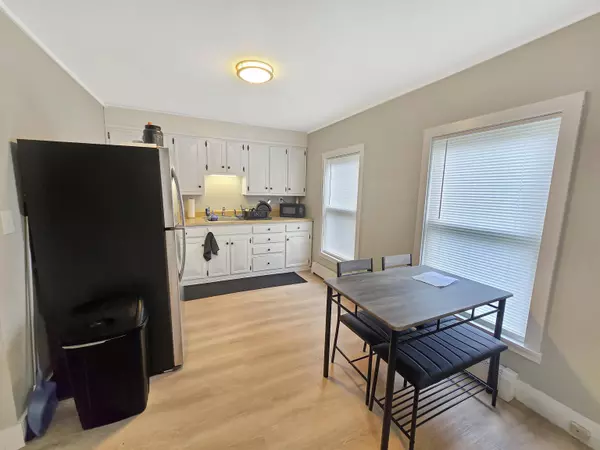 52 Chestnut AVE, Rutland City, VT 05701