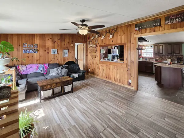 11 Bowen LN, Benson, VT 05743