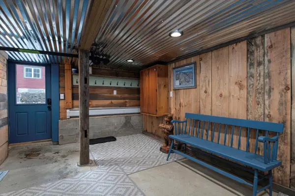 663 Depot ST, Chester, VT 05143