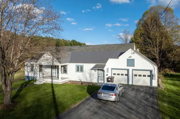 64 Maple ST, Chester, VT 05143
