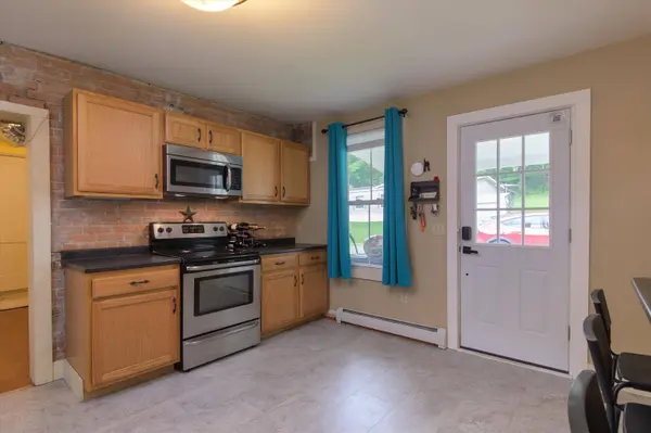 407 River ST, Fair Haven, VT 05743