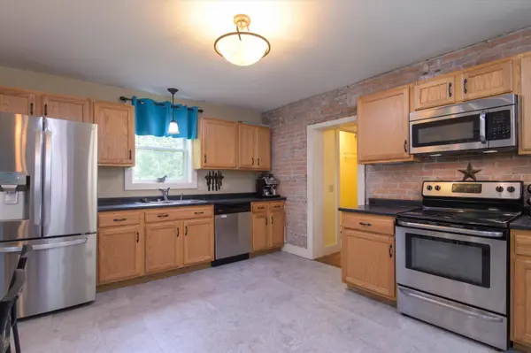 407 River ST, Fair Haven, VT 05743