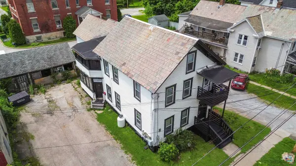33 Summer ST, Rutland City, VT 05701