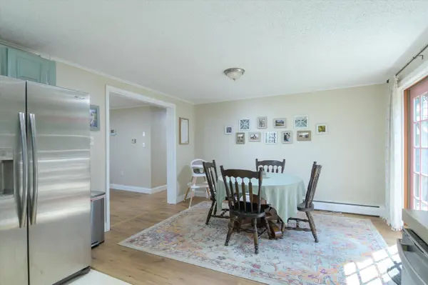 15 Stone Ridge DR, Rutland City, VT 05701