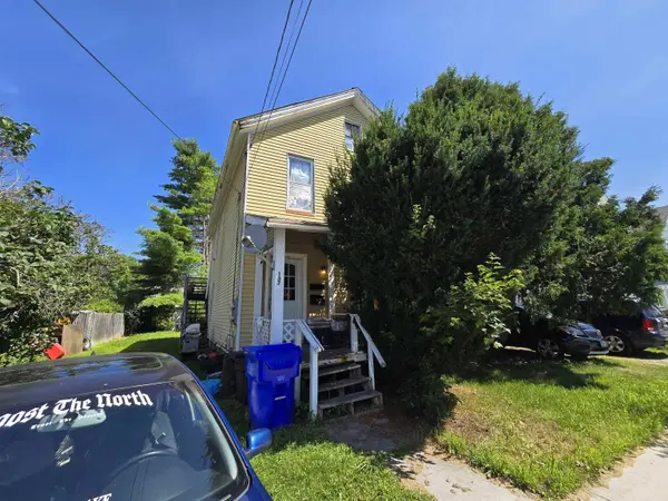 137 Maple ST