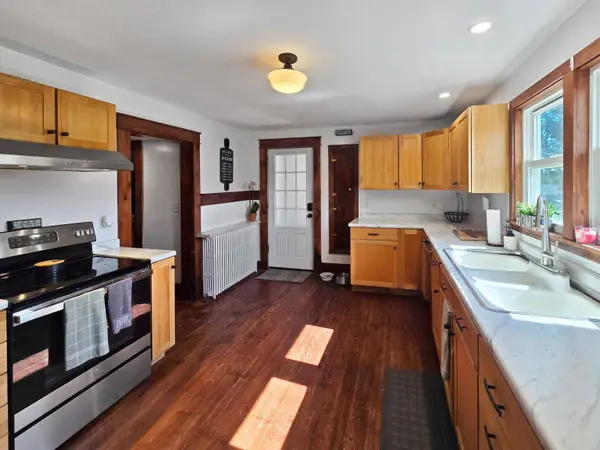 286 Thrall AVE, West Rutland, VT 05777