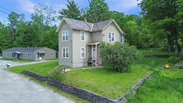 33 River ST