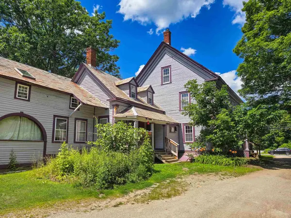 23 School ST, Chester, VT 05143