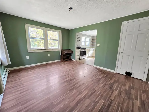 150 Sharon LN, Mount Holly, VT 05730