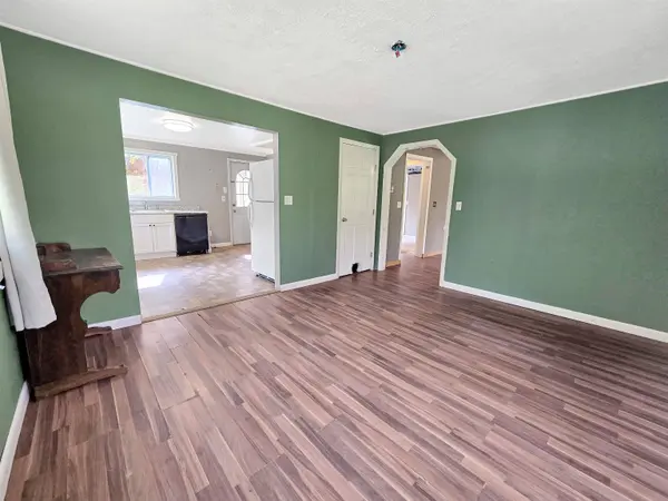 150 Sharon LN, Mount Holly, VT 05730