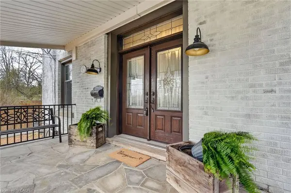 671 Harvest Road, Dundas, ON L9H 5K3