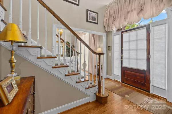 204 Limerick DR, Matthews, NC 28104