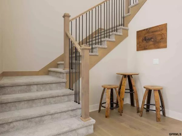 17001 Emma Street, Bennington, NE 68007