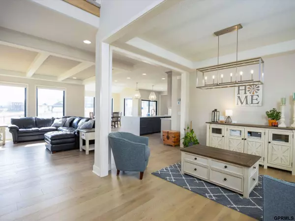 17001 Emma Street, Bennington, NE 68007